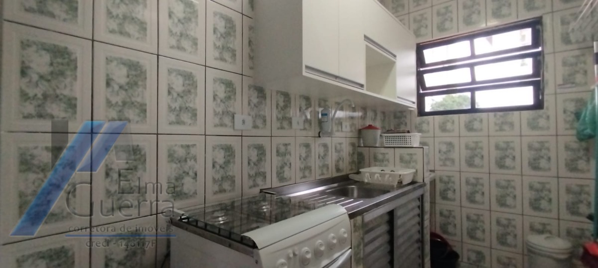 Ubatuba, Tenorio - Apartamento de 01 dormitórios mobiliado.
