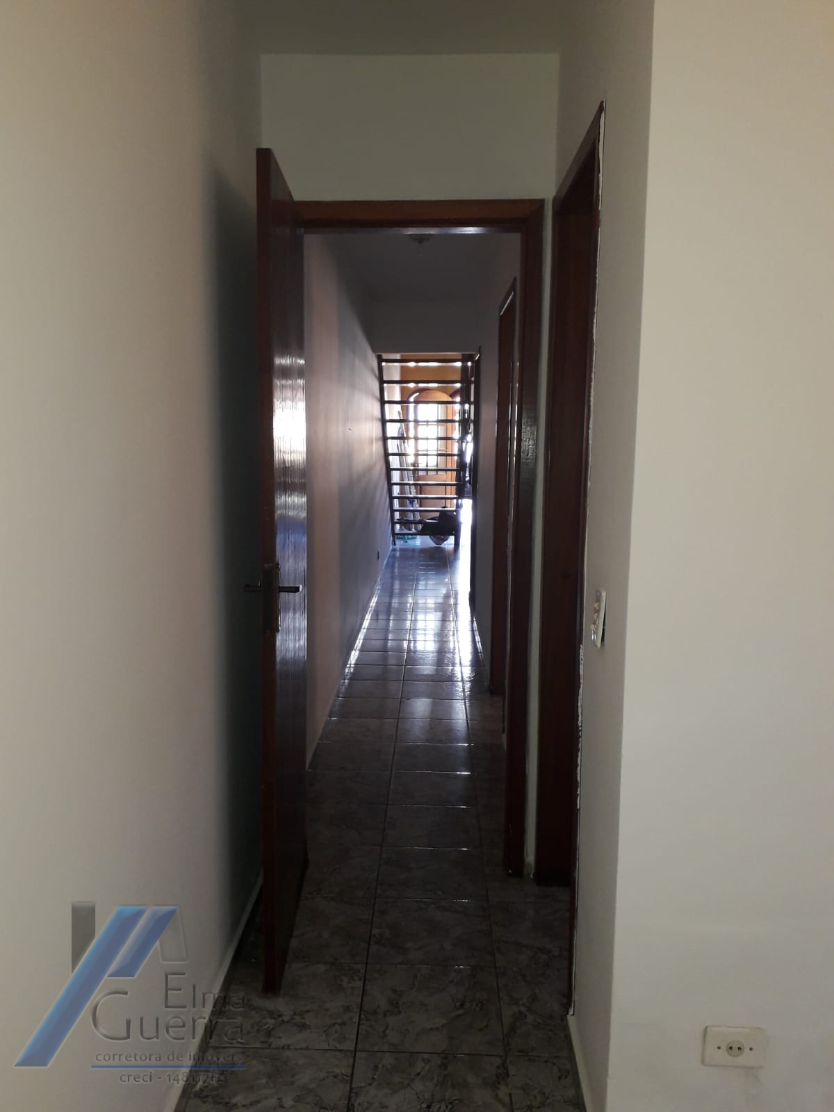 Ubatuba, Itaguá - Sobrado geminado com 03 dormitórios sendo 02 suíte.. - foto 21