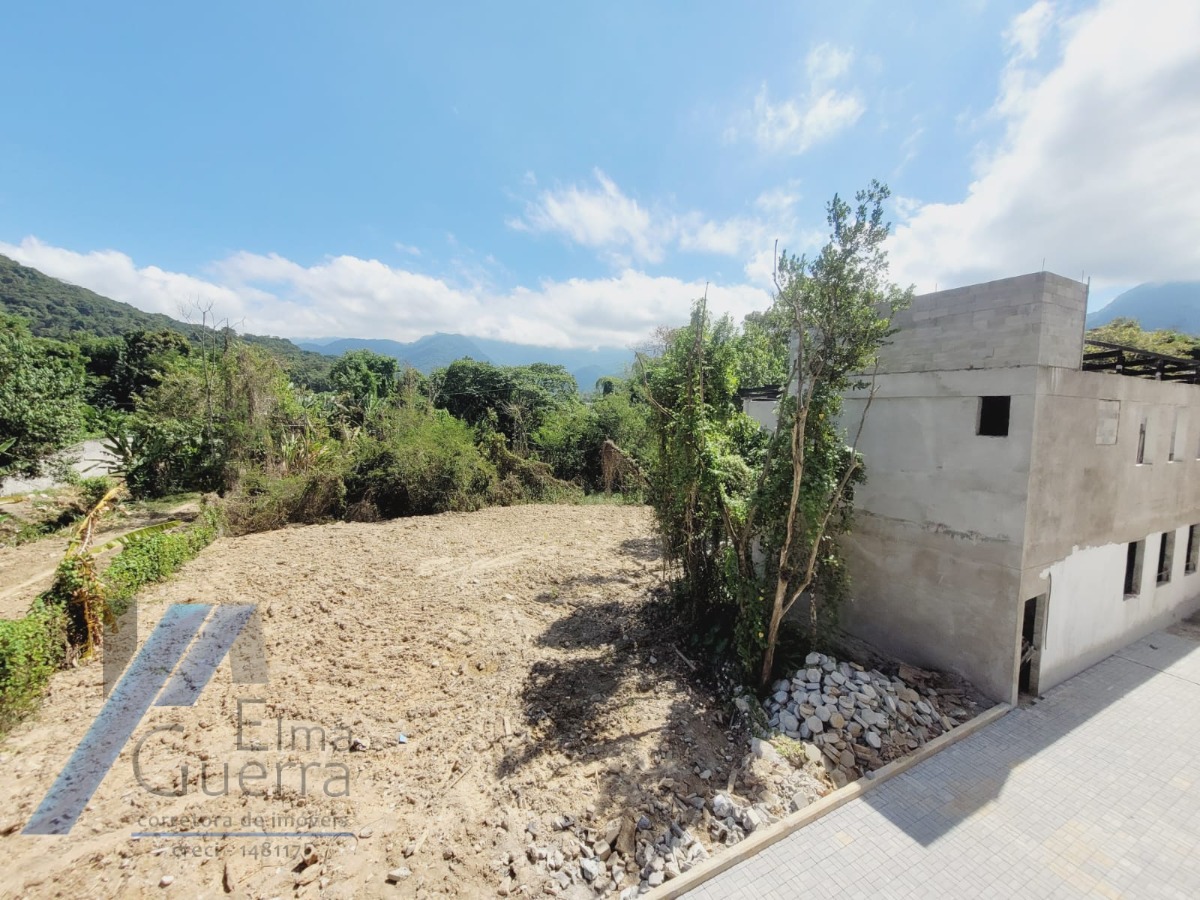 Ubatuba, Perequê Açu - Apartamento novo com 02 dormitórios, sendo 01 suíte e área de lazer.