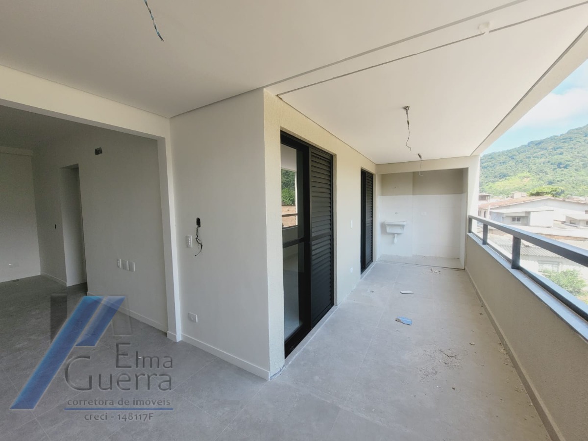 Ubatuba, Perequê Açu - Apartamento novo com 02 dormitórios, sendo 01 suíte e área de lazer.