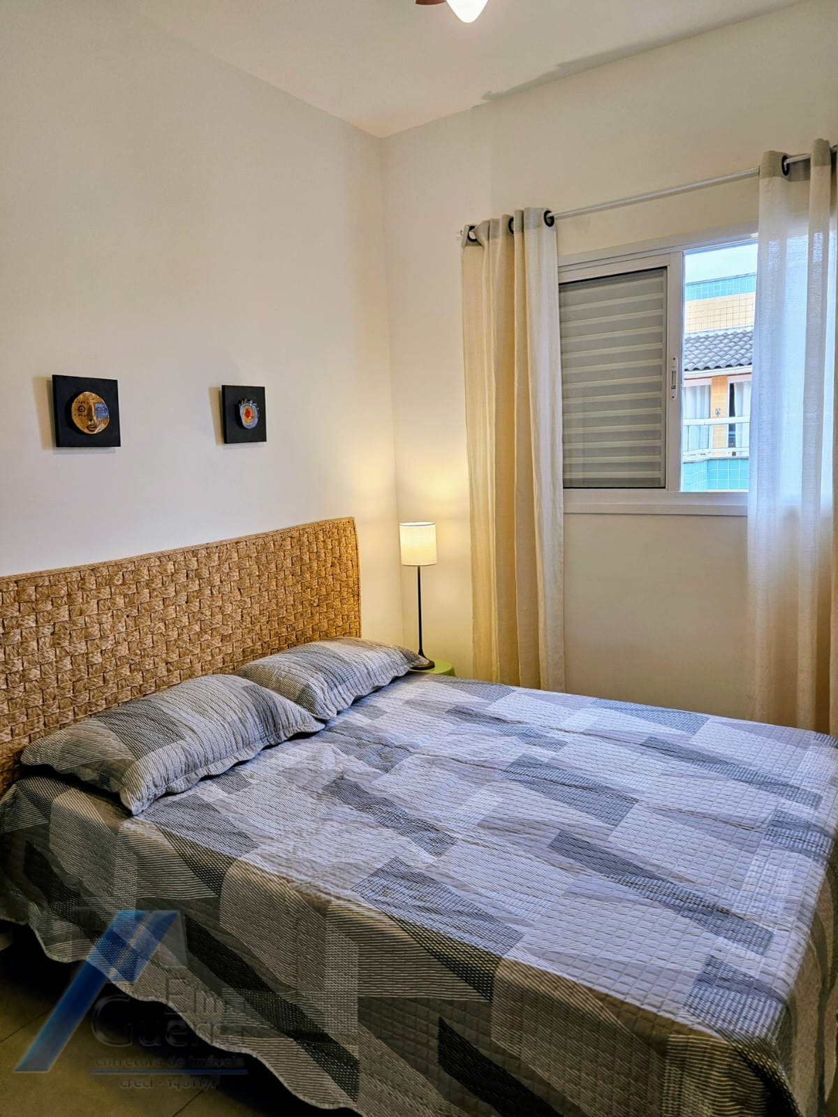 Ubatuba, Itaguá - Apartamento cobertura com 03 dormitórios sendo 01 suíte e área de lazer.