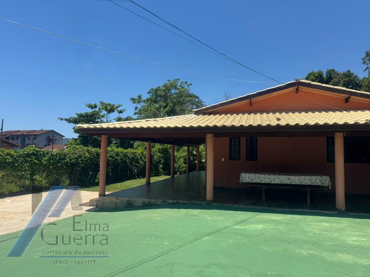 Ubatuba, Praia do Sapê - Casa com 02 suítes com terreno de 1.136,55 m2. - foto 2