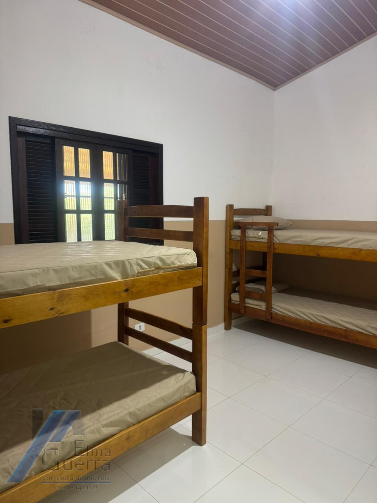 Ubatuba, Praia do Sapê - Casa com 02 suítes com terreno de 1.136,55 m2. - foto 23