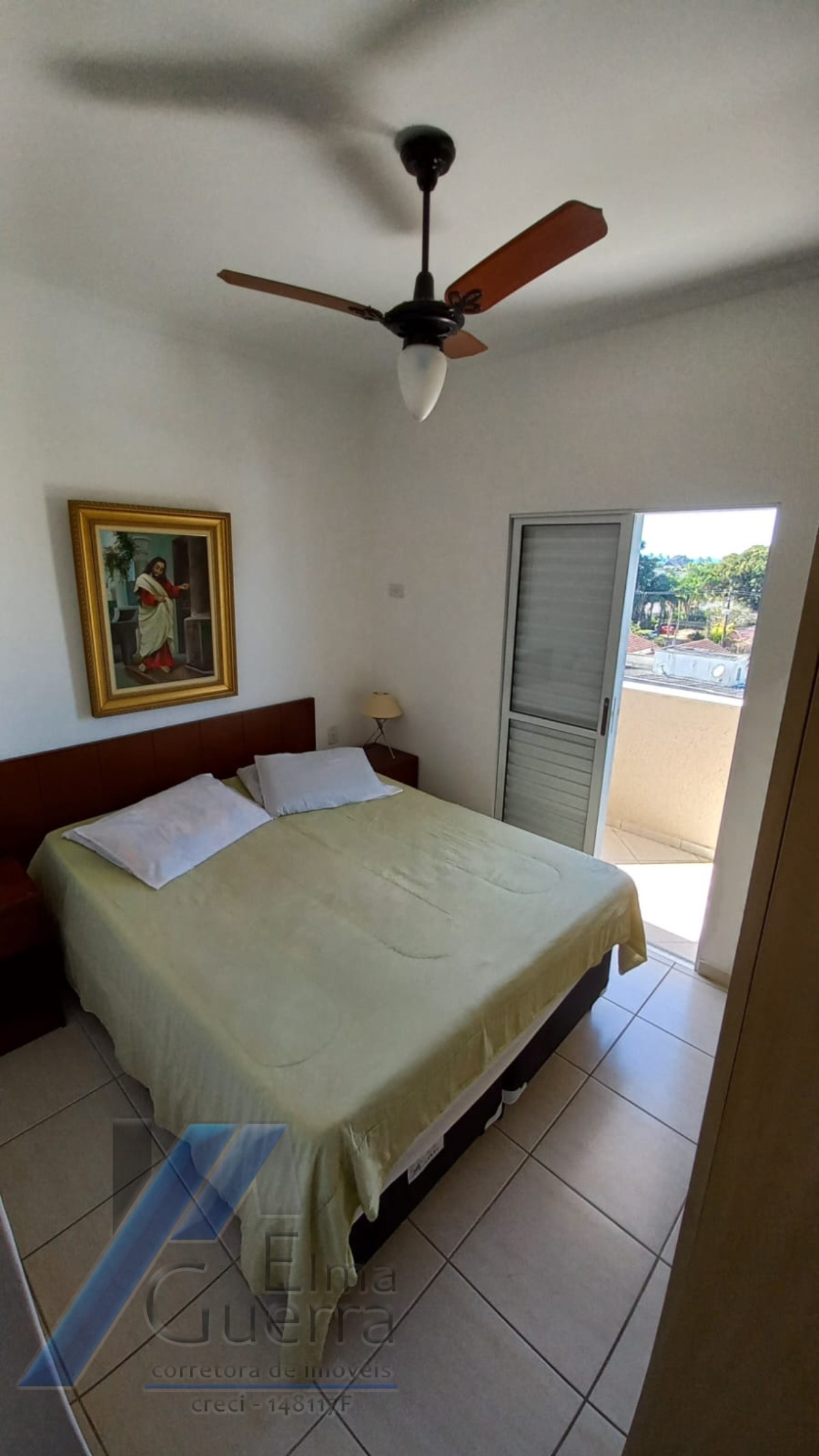 Ubatuba, Centro - Apartamento mobiliado com 2 dormitórios.