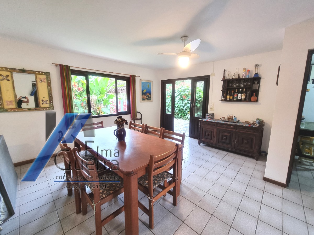 Casa à venda com 3 quartos, 151m² - Foto 13