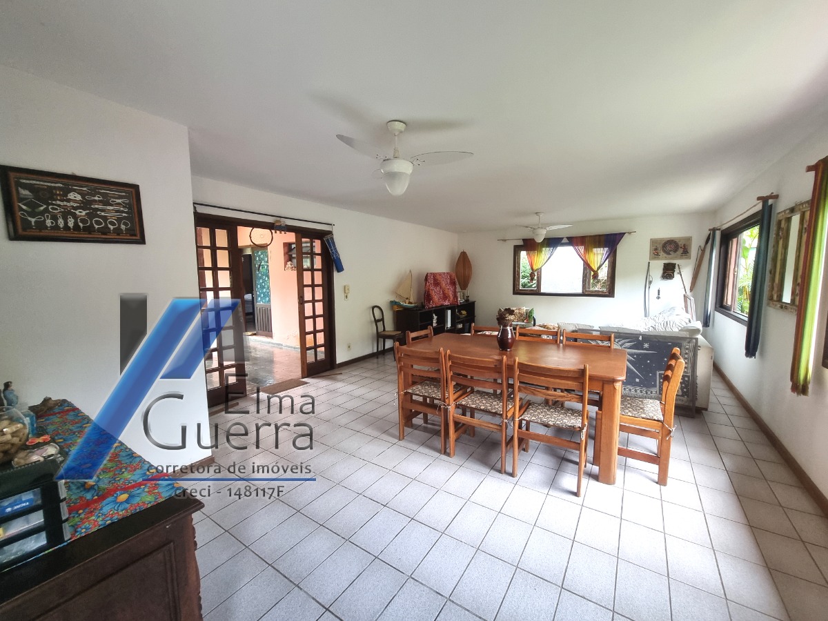 Casa à venda com 3 quartos, 151m² - Foto 8