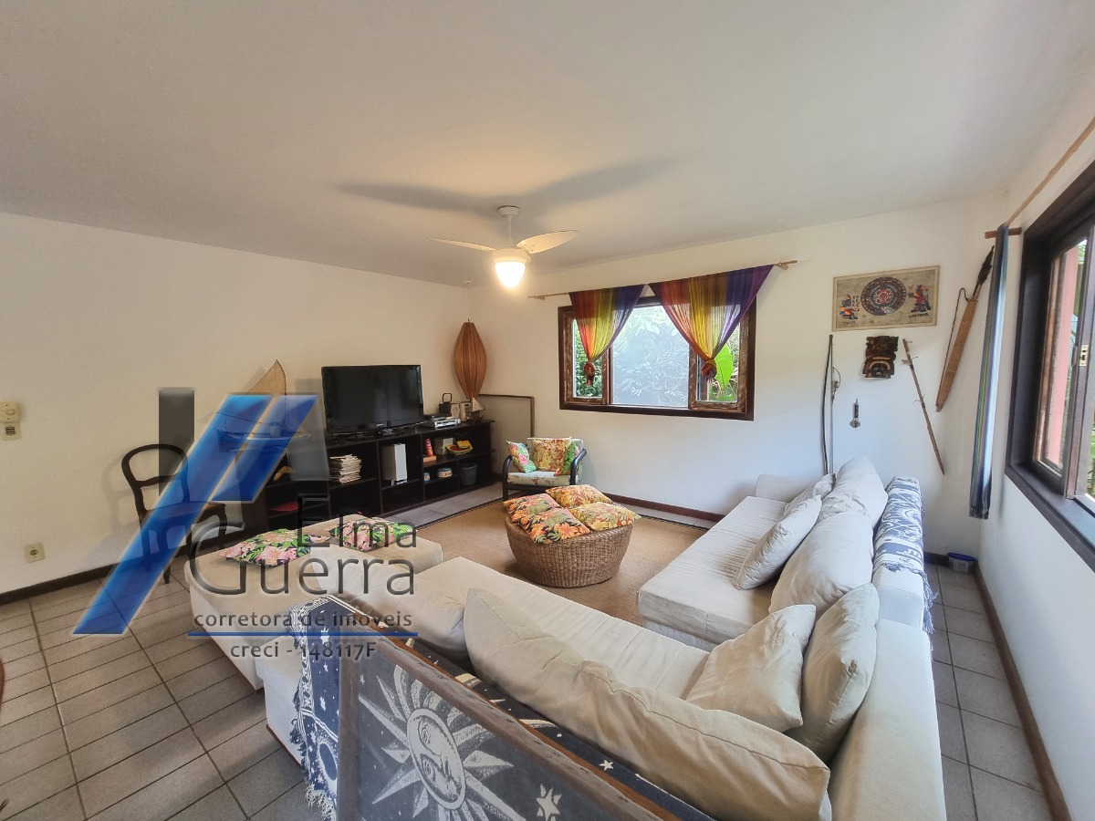 Casa à venda com 3 quartos, 151m² - Foto 11