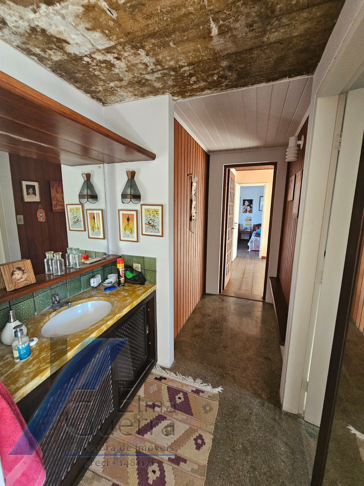 Ubatuba, Centro - Casa com 5 quartos, sendo 3 suítes