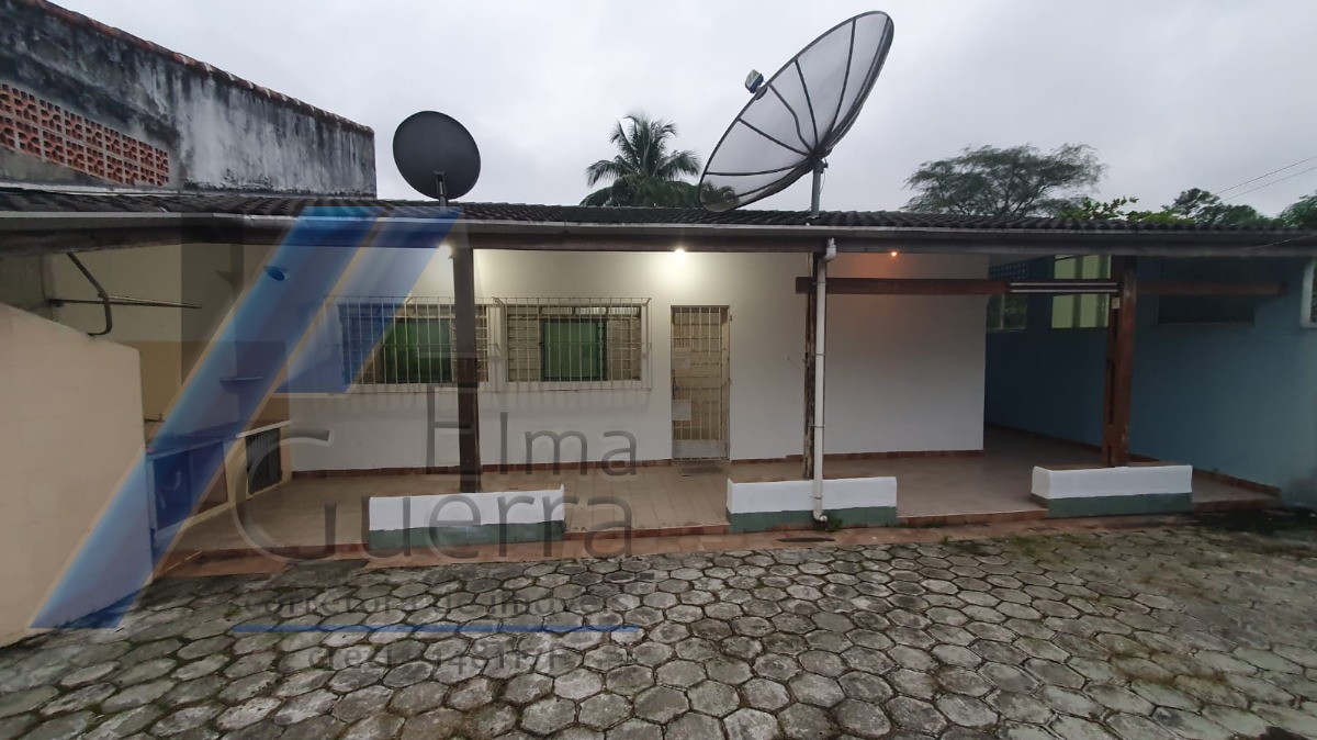 Perequê Açu, Ubatuba - Casa eicula com 1 dormitório e terreno de 283 m2.