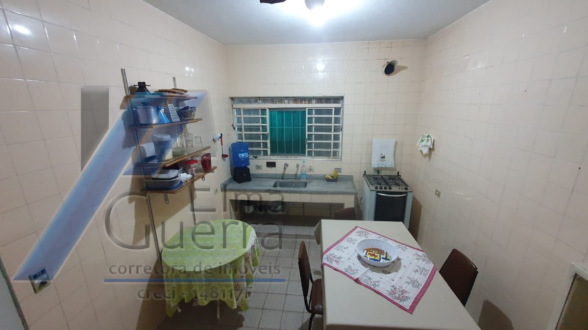 Perequê Açu, Ubatuba - Casa eicula com 1 dormitório e terreno de 283 m2.