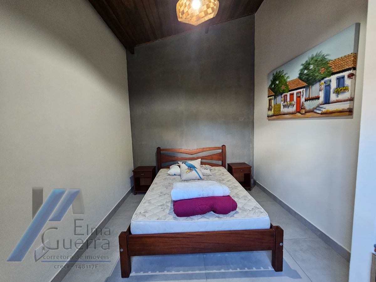 Ubatuba - Condomínio Park Hills, casa nova com 04 suítes e área de lazer.
