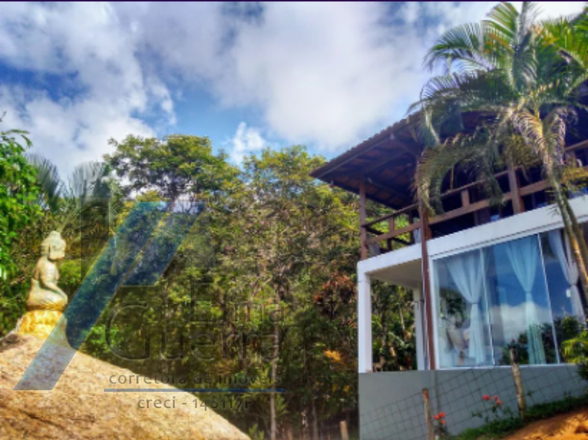 Ubatuba, Enseada - Casa com 05 dormitórios com vista para o mar.