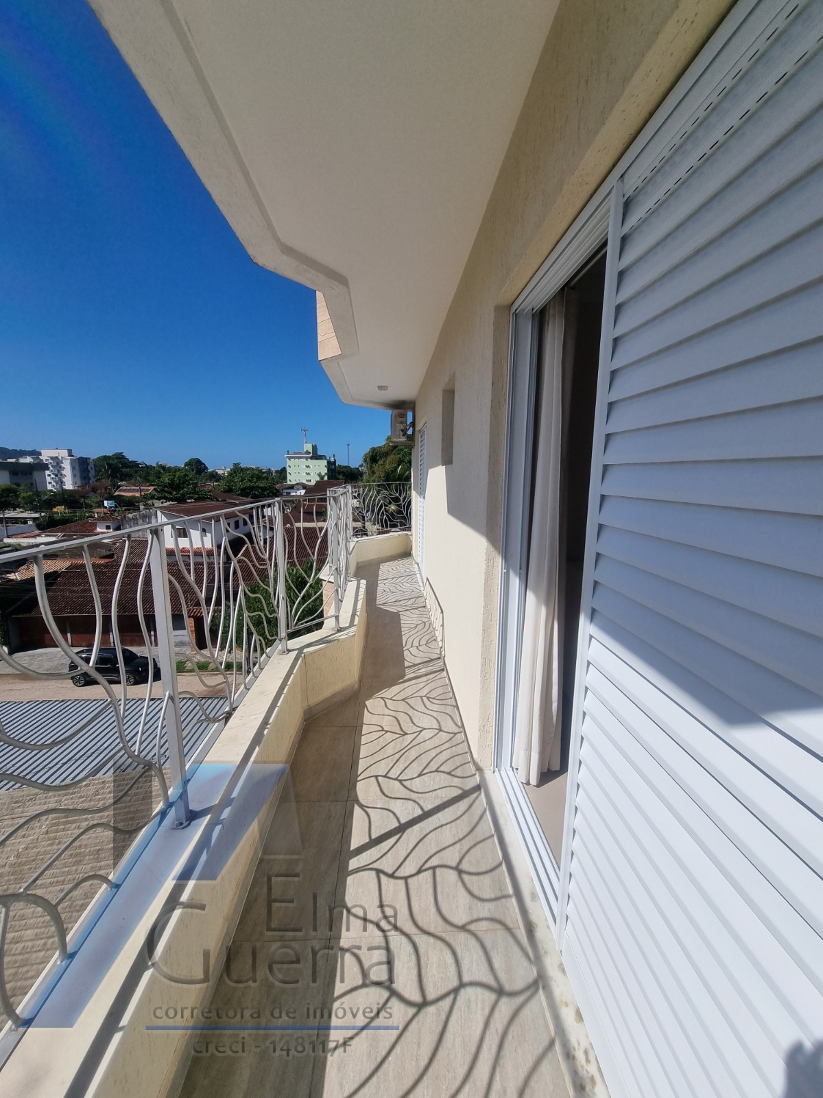 Ubatuba, Itaguá- Apartamento em condomínio tranquilo com 03 dormitorios e area de lazer.