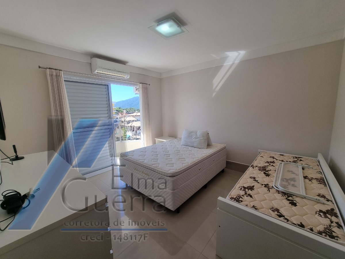 Ubatuba, Itaguá- Apartamento em condomínio tranquilo com 03 dormitorios e area de lazer.