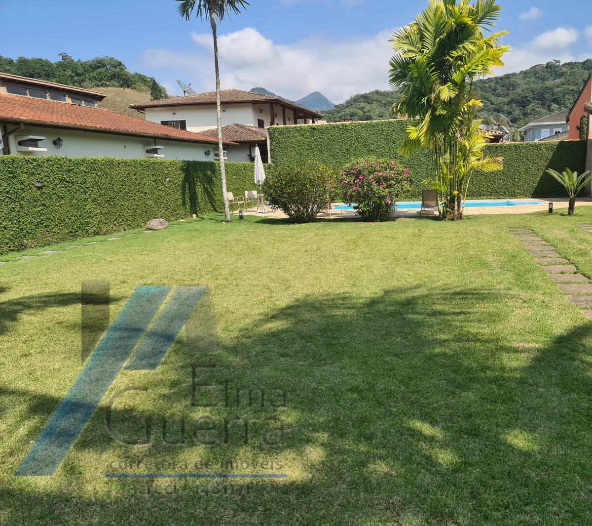 Ubatuba, Condomínio Ubatuba Country - Terreno com 450 m2.