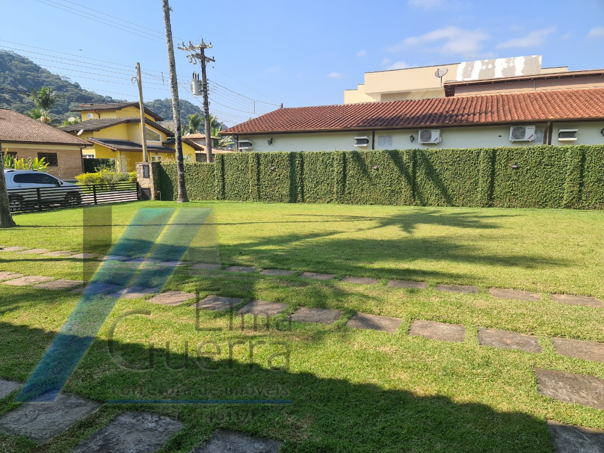 Ubatuba, Condomínio Ubatuba Country - Terreno com 450 m2.