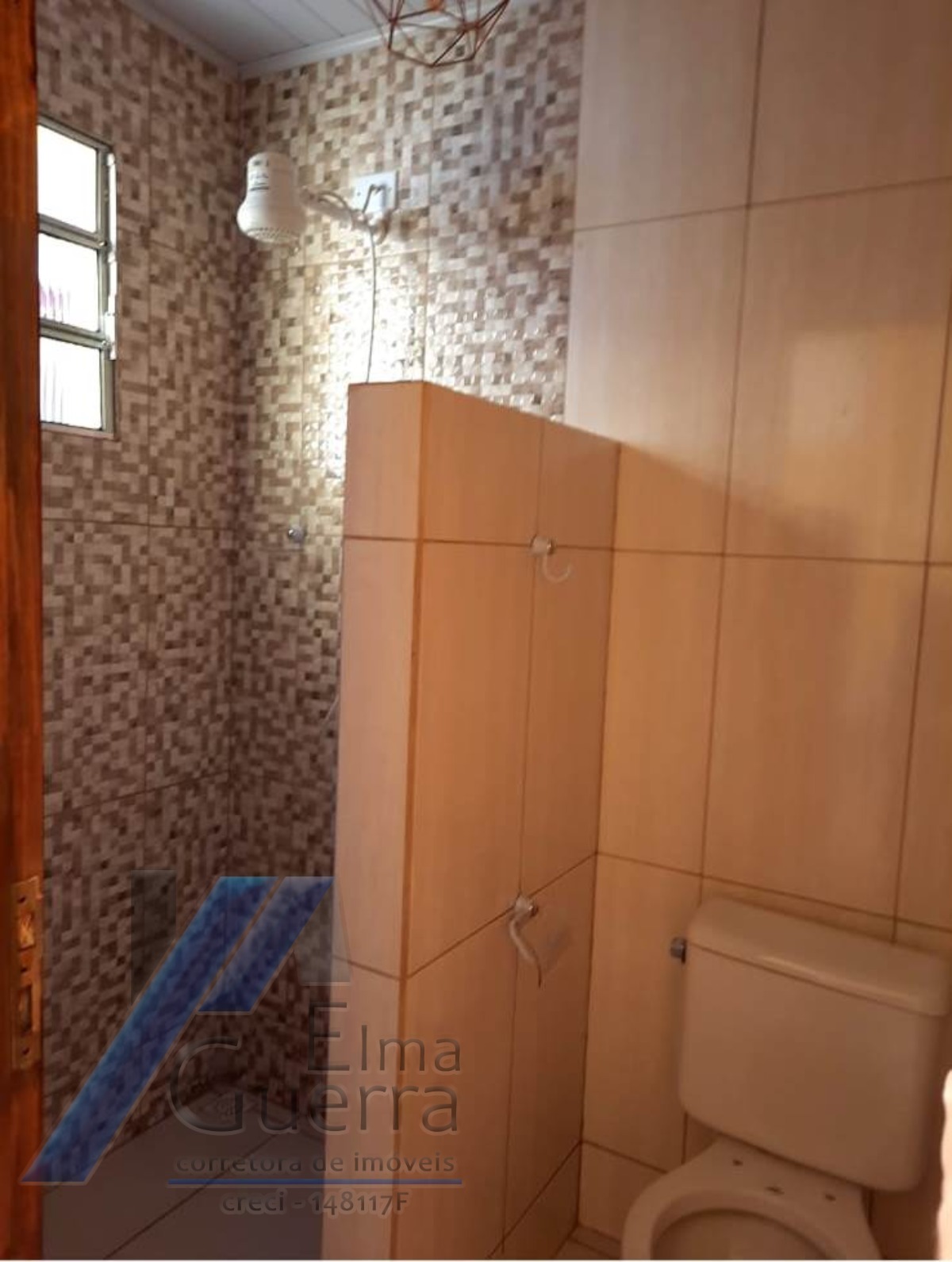 Ubatuba, Perequê Açu - Casa a 200 metros da praia com 03 dormitórios.