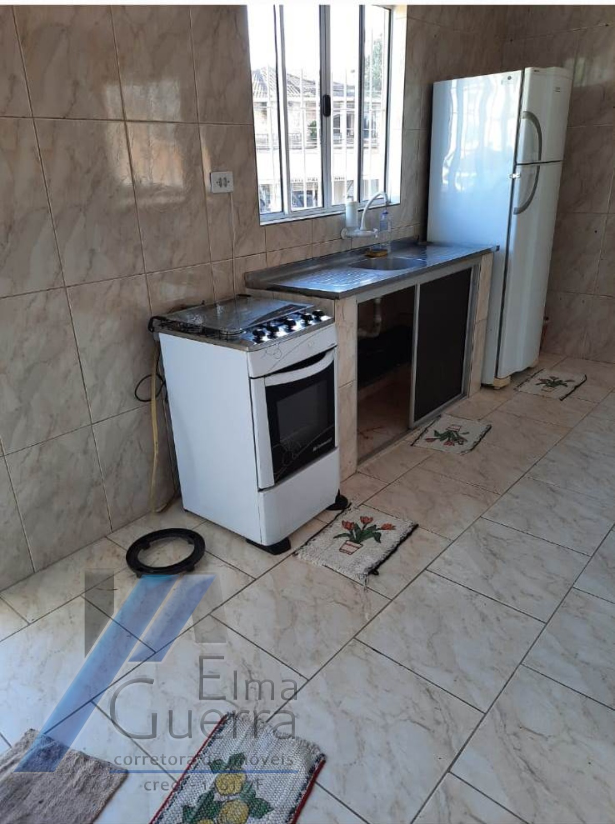 Ubatuba, Perequê Açu - Casa a 200 metros da praia com 03 dormitórios.