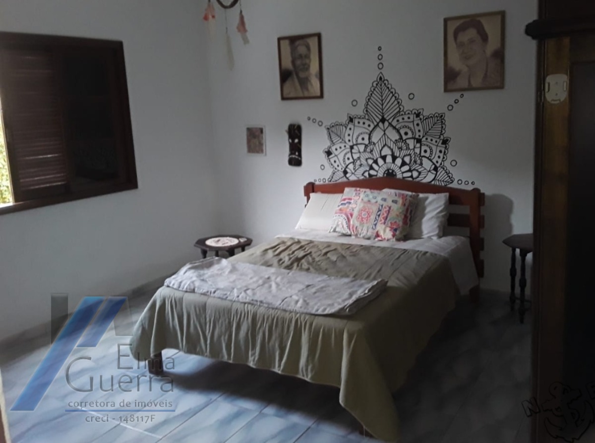 Casa à venda com 4 quartos, 220m² - Foto 30