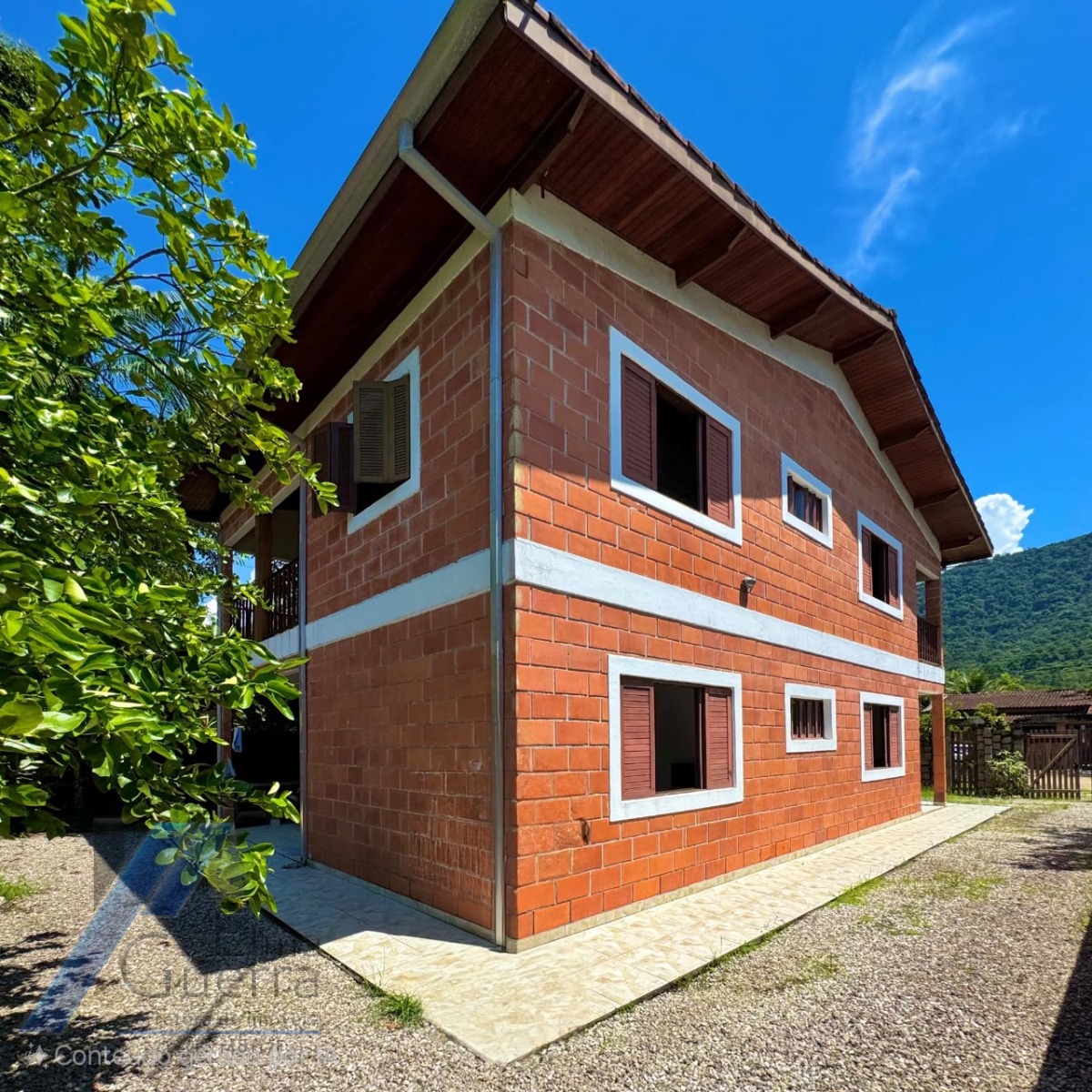 Casa à venda com 4 quartos, 220m² - Foto 9