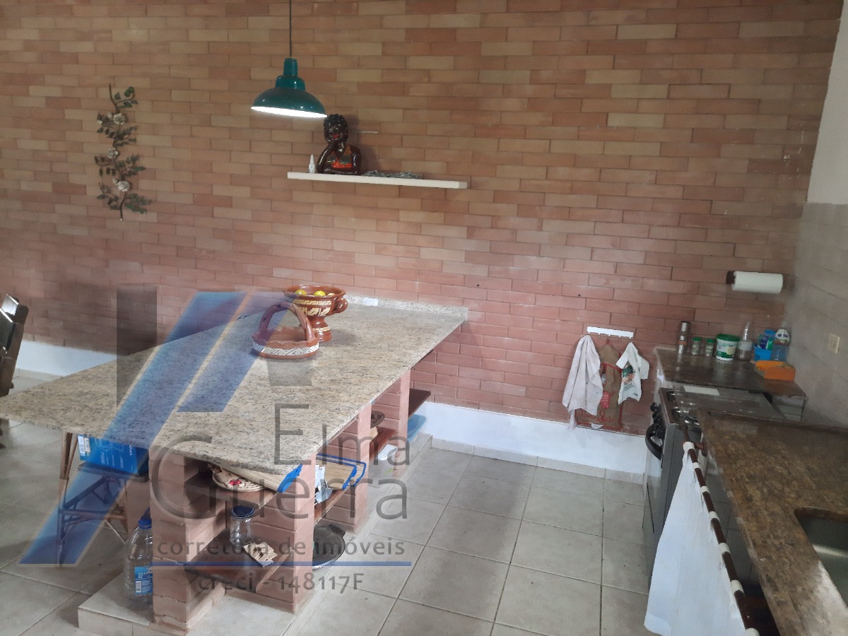Ubatuba, Horto - Condomínio Ubatuba Country, casa com 02 dormitórios, sendo 01 suíte.