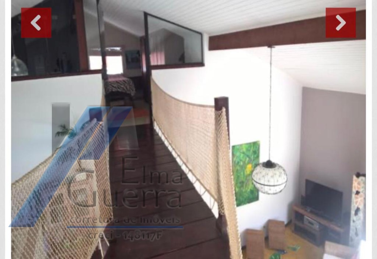 Ubatuba - Condomínio Villas, casa com 04 dormitórios, sendo 02 suítes e área de lazer.