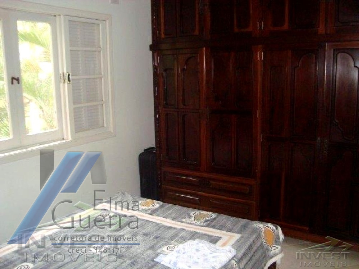 Ubatuba - Condomínio Ubatuba country, casa no com 03 dormitórios, sendo 01 suíte.