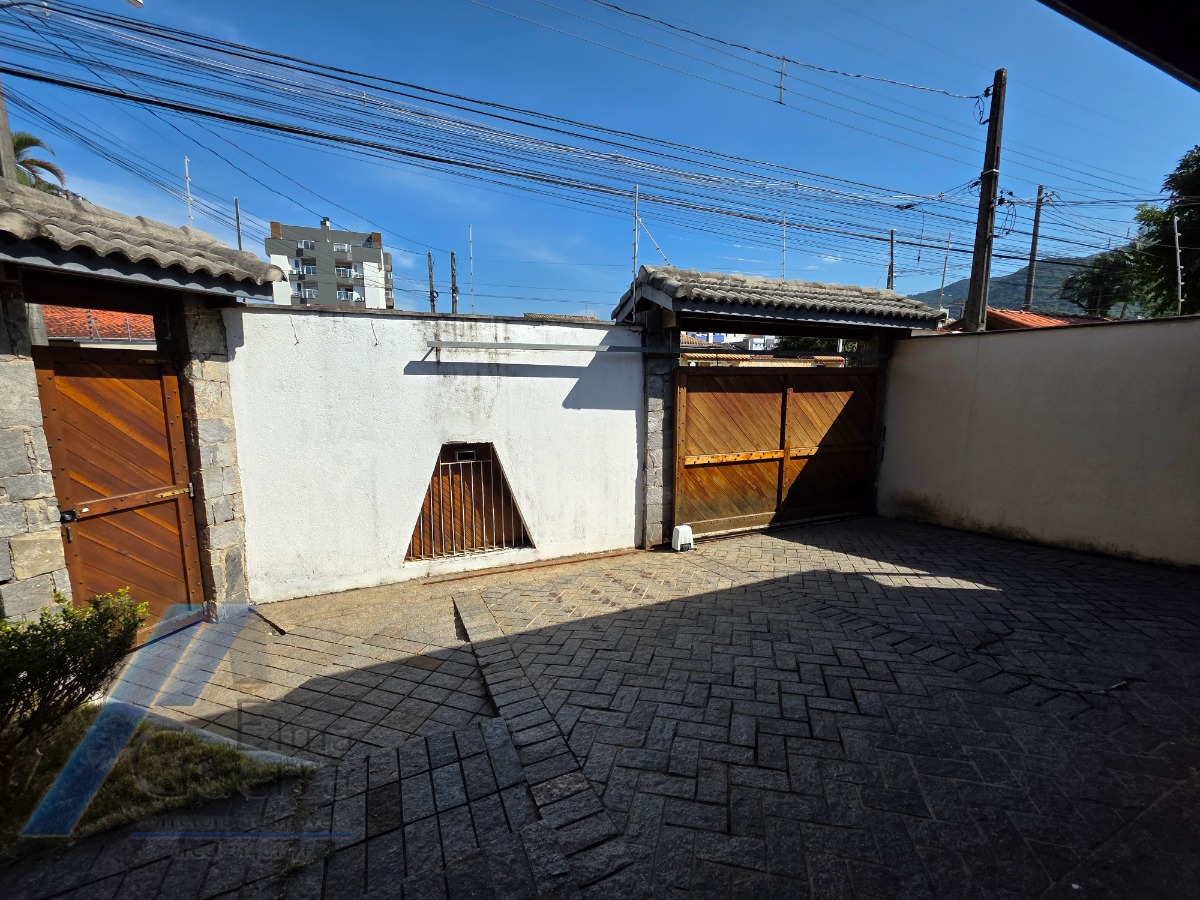 Casa, 3 quartos, 298 m² - Foto 7