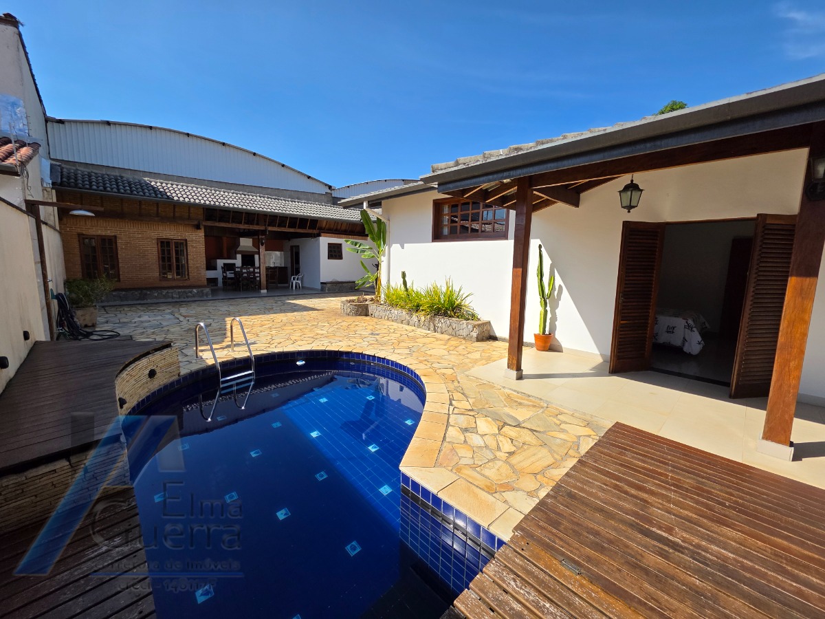 Casa, 3 quartos, 298 m² - Foto 40