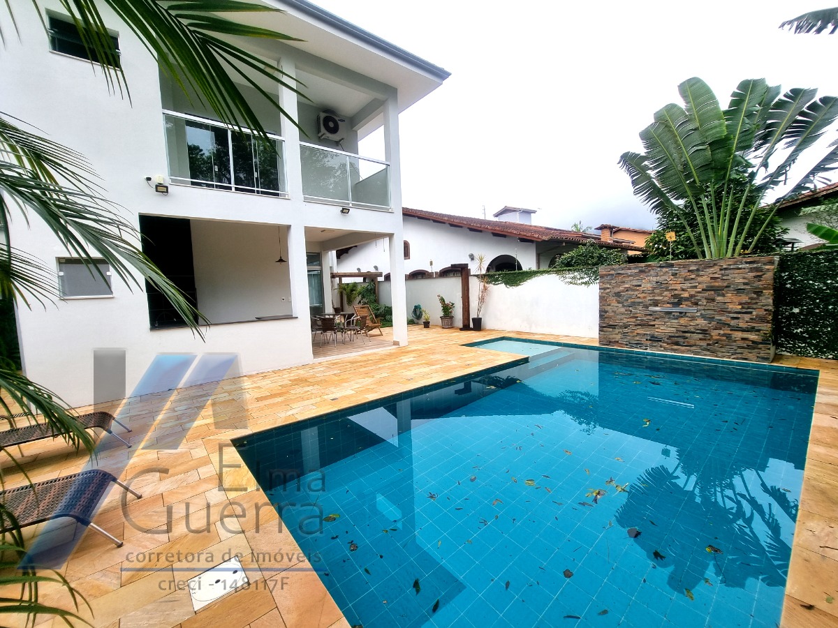 Casa, 3 quartos, 210 m² - Foto 1