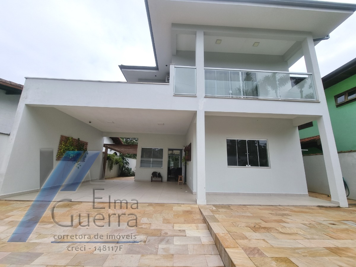 Casa, 3 quartos, 210 m² - Foto 3