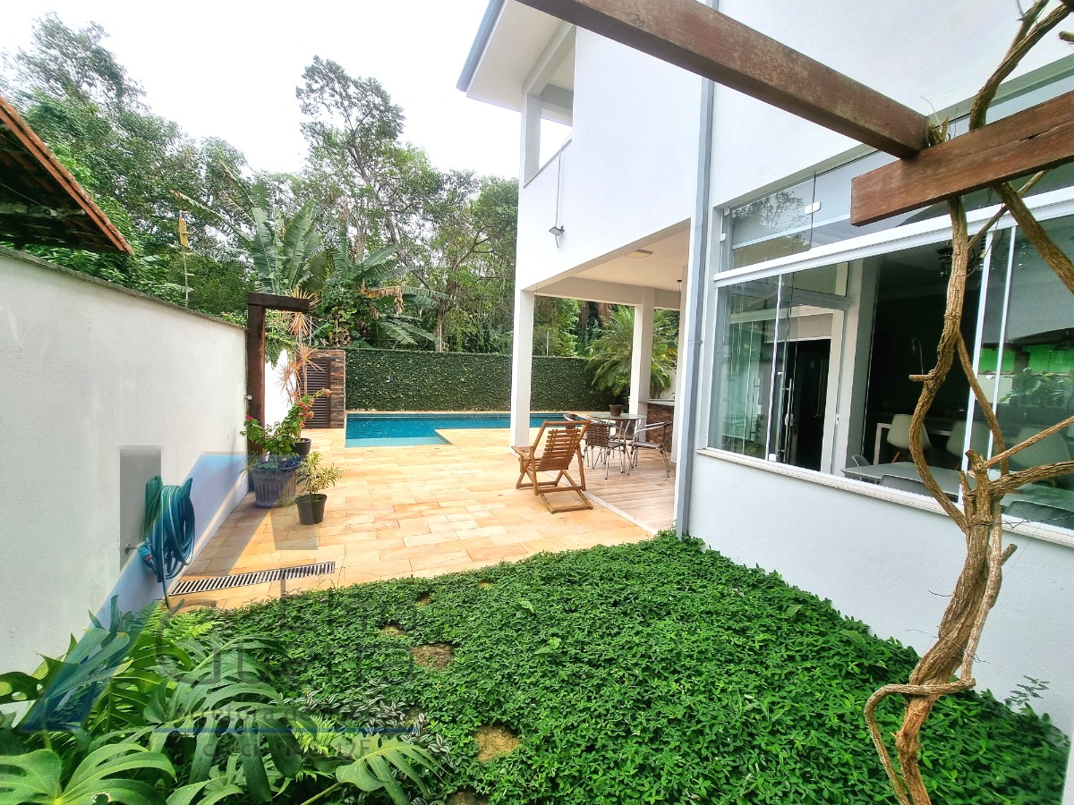 Casa, 3 quartos, 210 m² - Foto 12