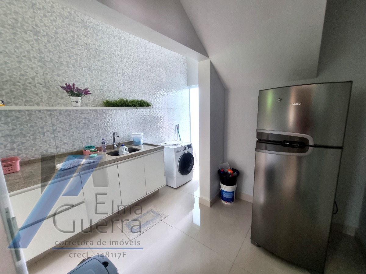 Casa, 3 quartos, 210 m² - Foto 33