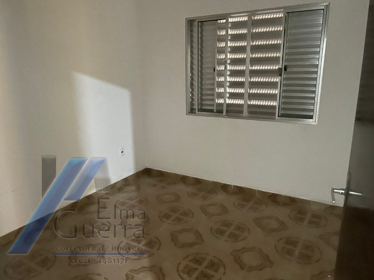 Casa à venda com 2 quartos, 120m² - Foto 14
