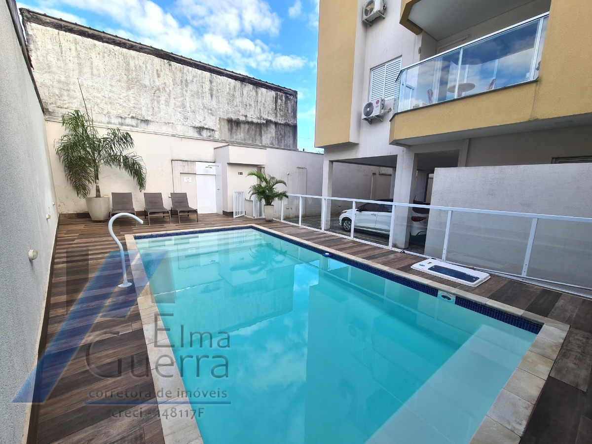Ubatuba, Centro - Apartamento com 02 dormitórios, sendo 01 suíte e área de lazer.
