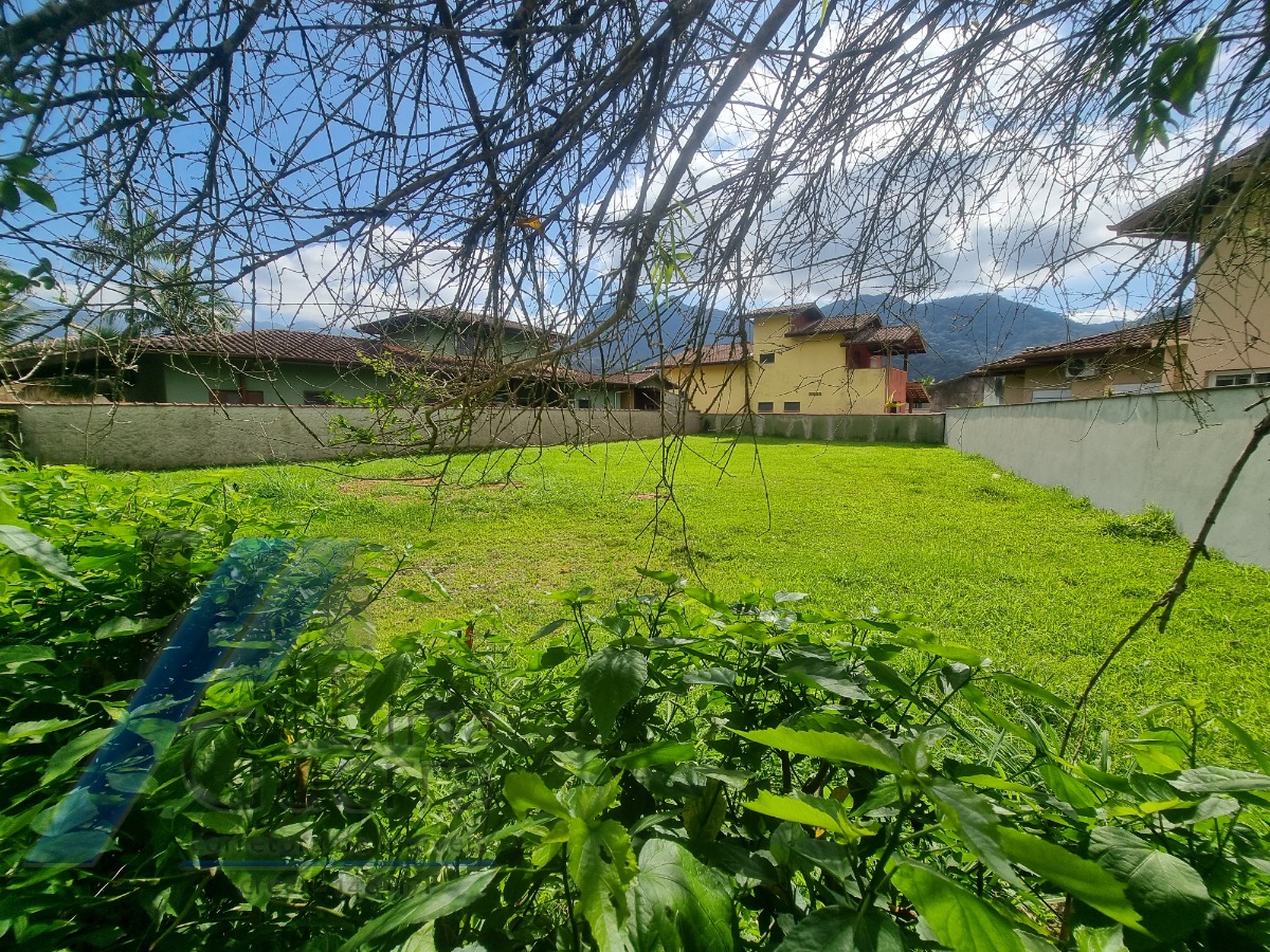 Ubatuba, Condomínio Ubatuba Country - Terreno em condomínio fechado com 671,21m².