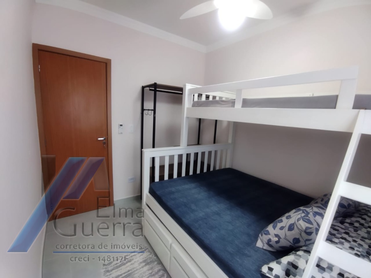 Ubatuba, Toninhas - Apartamento mobiliado com vista para o praia com 02 dormitórios, sendo 01 suíte.