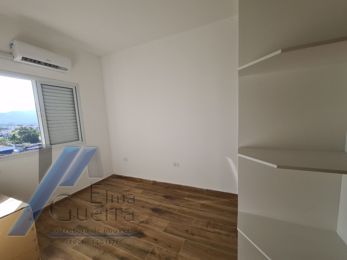 Ubatuba, Centro - Apartamento cobertura com 03 dormitórios, sendo 01 suíte com área de lazer.
