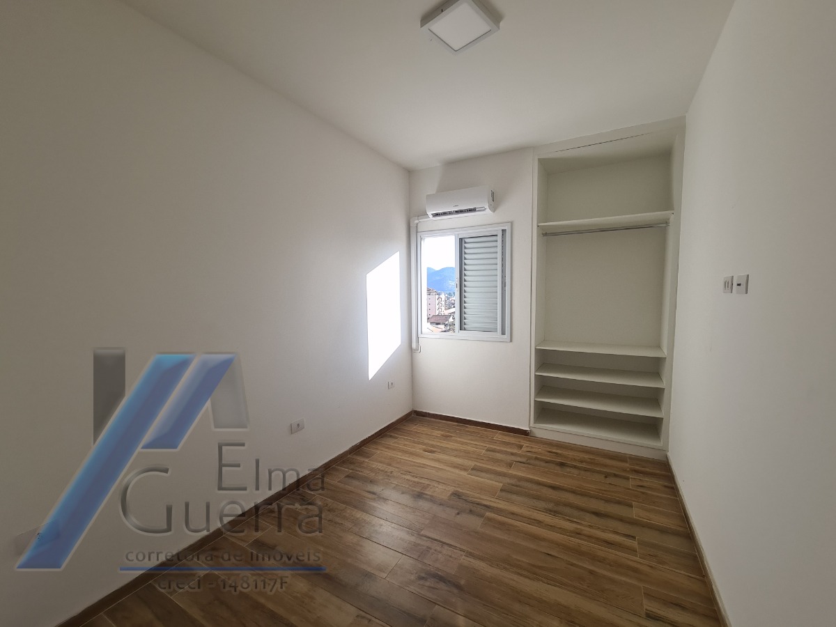Ubatuba, Centro - Apartamento cobertura com 03 dormitórios, sendo 01 suíte com área de lazer.