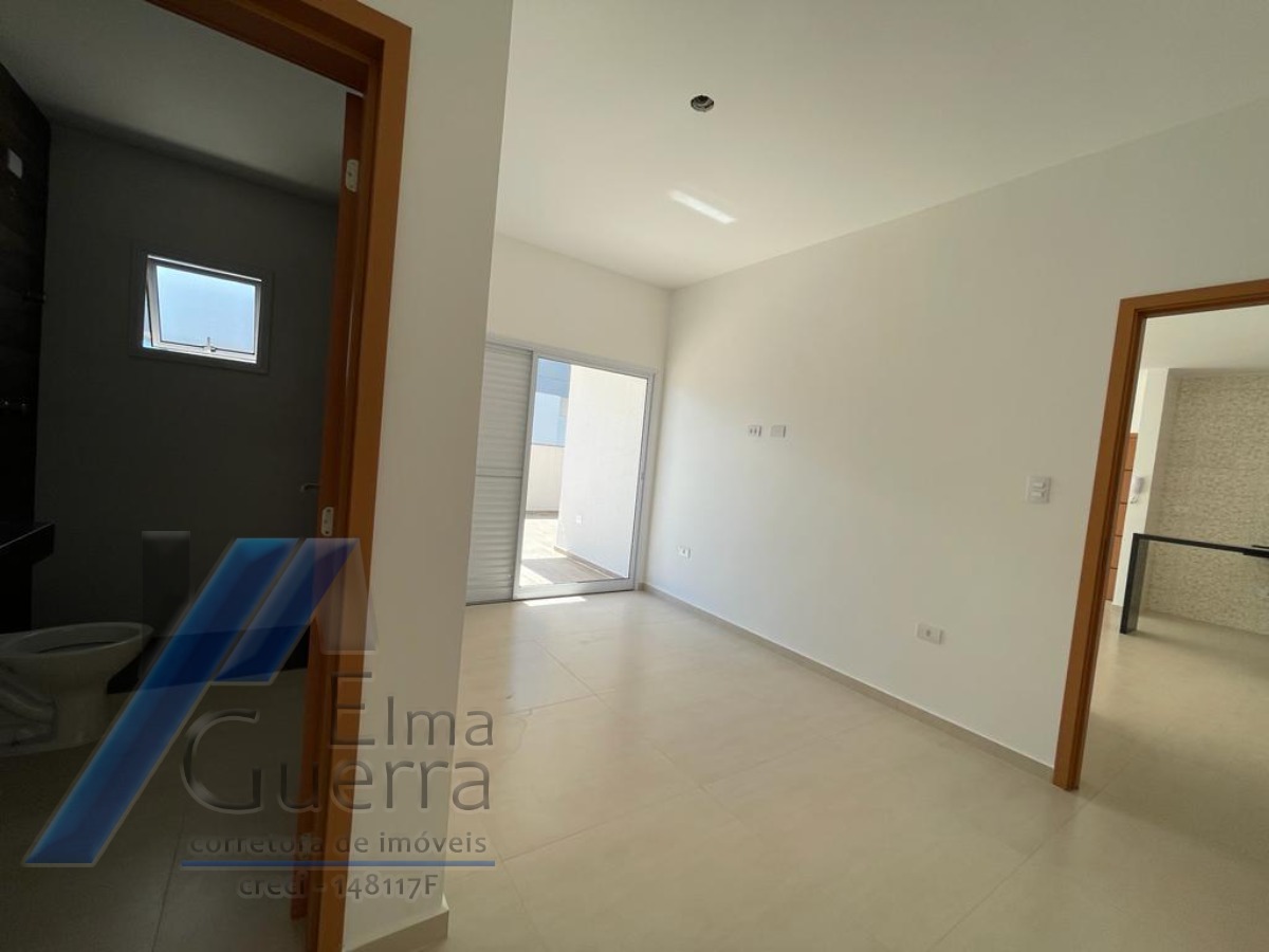Ubatuba, Centro - Apartamento cobertura com 03 dormitórios, sendo 01 suíte e area de lazer.
