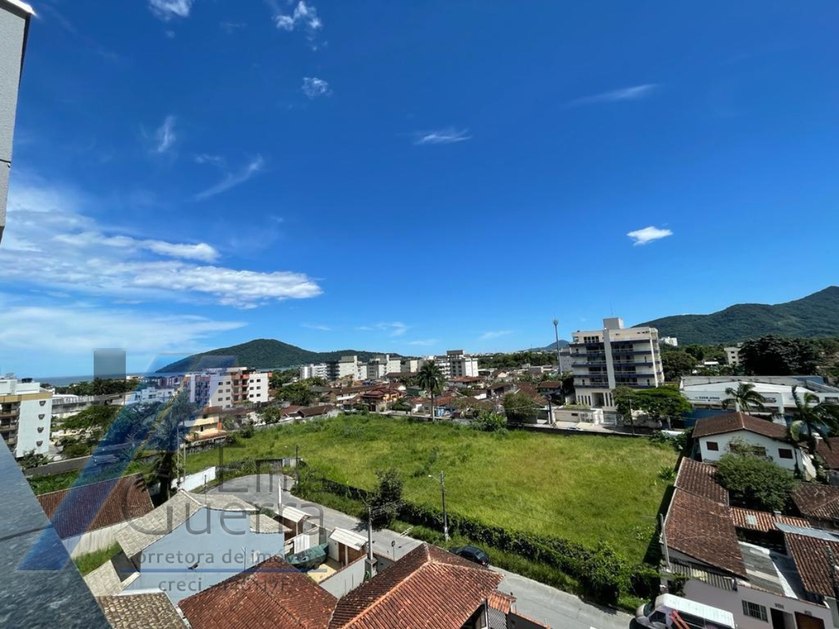 Ubatuba, Centro - Apartamento cobertura com 03 dormitórios, sendo 01 suíte e area de lazer.
