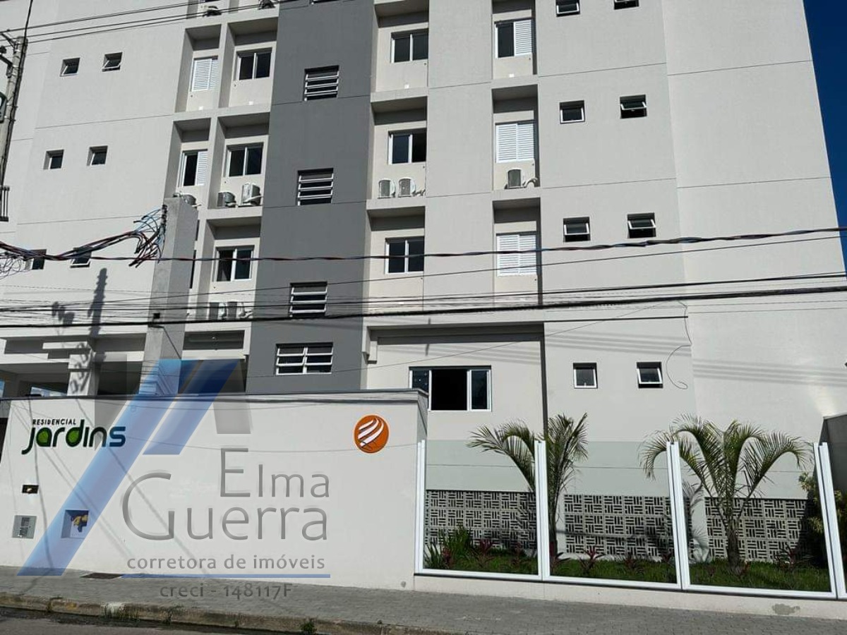 Ubatuba, Centro - Apartamento cobertura com 03 dormitórios, sendo 01 suíte e area de lazer.