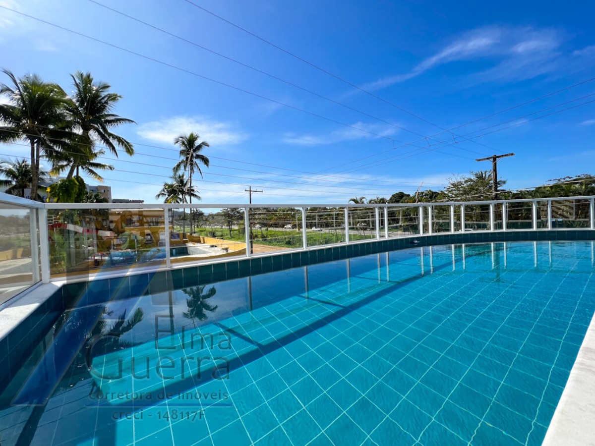 Ubatuba, Toninhas - Apartamento cobertura próximo a praia com 03 dormitórios, sendo 01 suíte com vista para o mar.