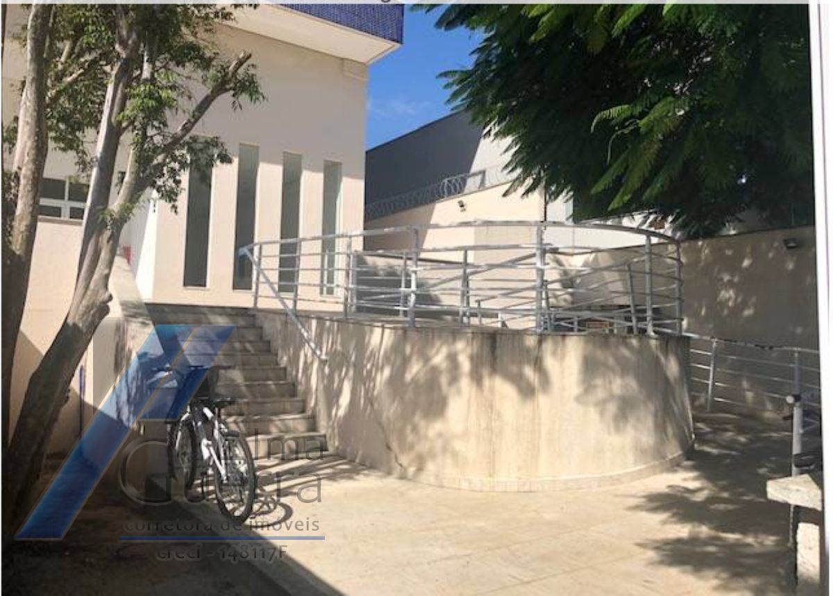 Ubatuba, Centro - Apartamento cobertura com 04 suítes e área de lazer completa.