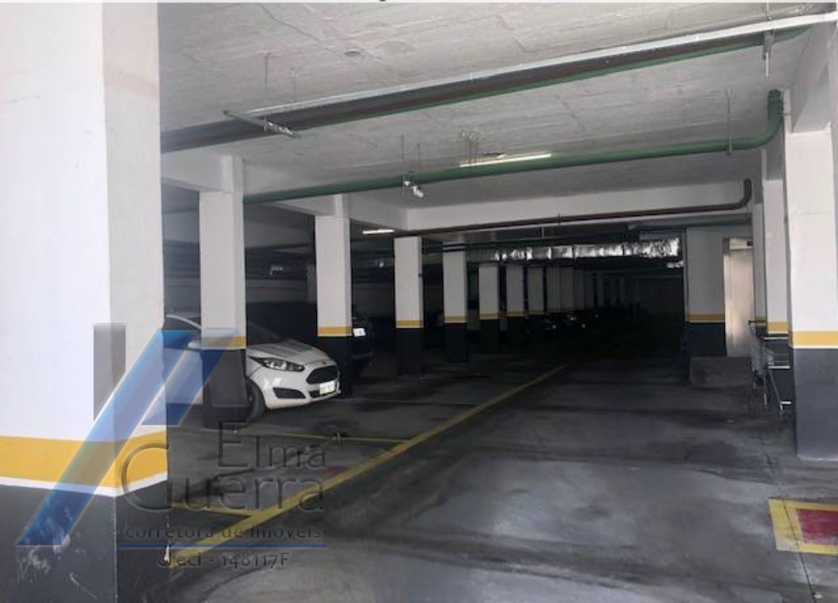 Ubatuba, Centro - Apartamento cobertura com 04 suítes e área de lazer completa.