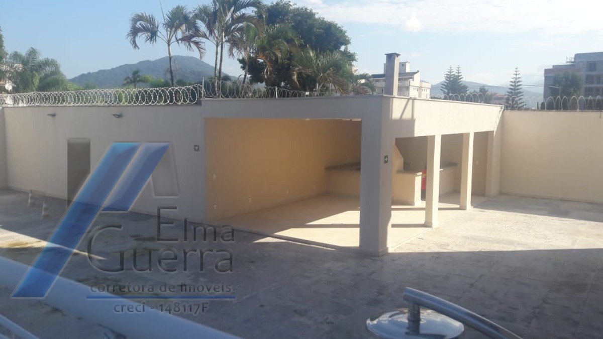 Ubatuba, Centro - Apartamento cobertura com 04 suítes e área de lazer completa.
