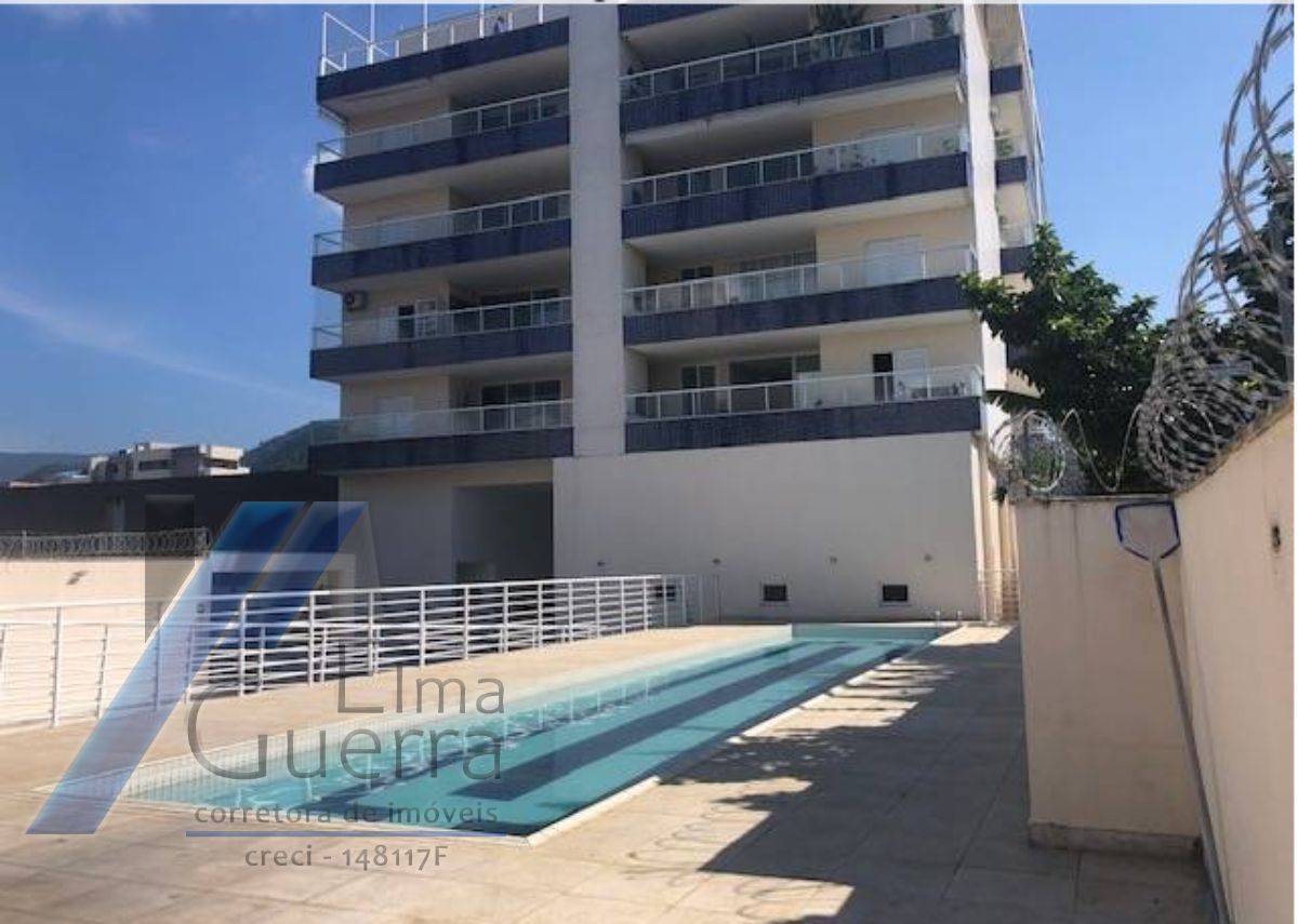 Ubatuba, Centro - Apartamento cobertura com 04 suítes e área de lazer completa.