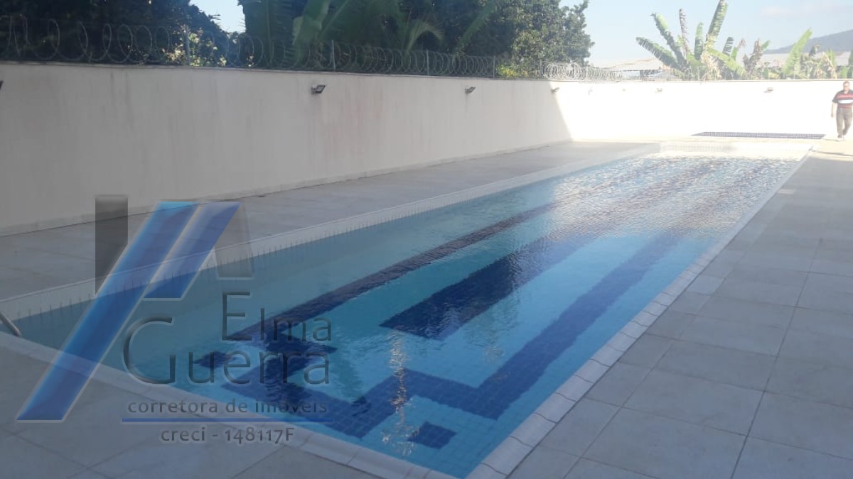 Ubatuba, Centro - Apartamento cobertura com 04 suítes e área de lazer completa.