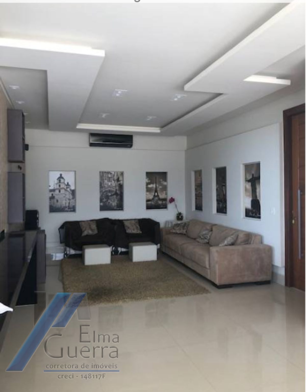 Ubatuba, Centro - Apartamento cobertura com 04 suítes e área de lazer completa.