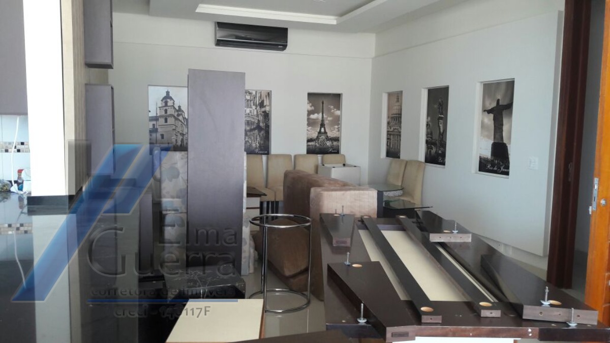 Ubatuba, Centro - Apartamento cobertura com 04 suítes e área de lazer completa.